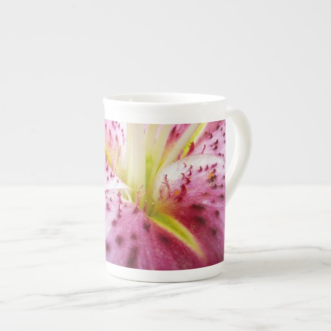 Caneca De Porcelana Stargazer Lily Bright Magenta Floral (Frente Esquerda)