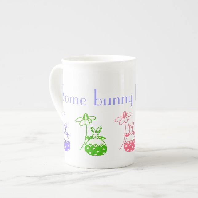 Caneca De Porcelana Um coelhinho te ama. (Frente Esquerda)