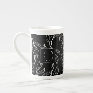 Caneca De Porcelana Verde Botânico Floral Preto e Branco Monograma