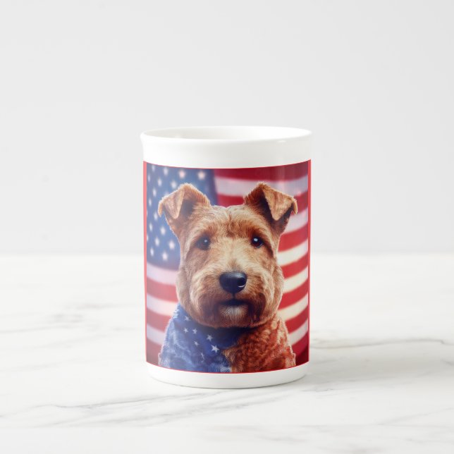 Caneca De Porcelana Welsh Terrier Com Bandeira Americana E Bandana (Frente)