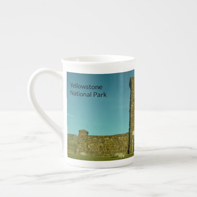 Caneca De Porcelana Yellowstone National Park Roosevelt Arch (Esquerda)