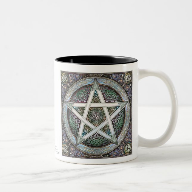 Caneca de prata do Pentacle de Knotwork (Direita)