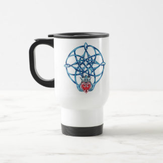 Caneca de viagem celta do nó de Claddagh