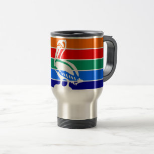 Caneca de viagem com a bandeira da Rua. Petersburg