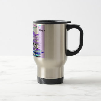 Caneca de viagem da montanha roxa do rio