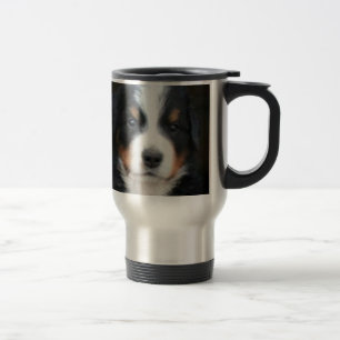 Caneca de viagem dos filhotes de cachorro do cão