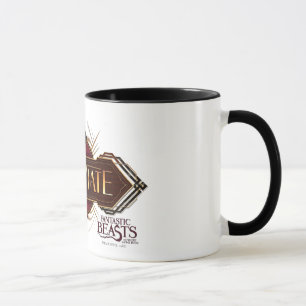 Caneca Deco de Arte Vermelha e Dourada Evita o Gráfico O
