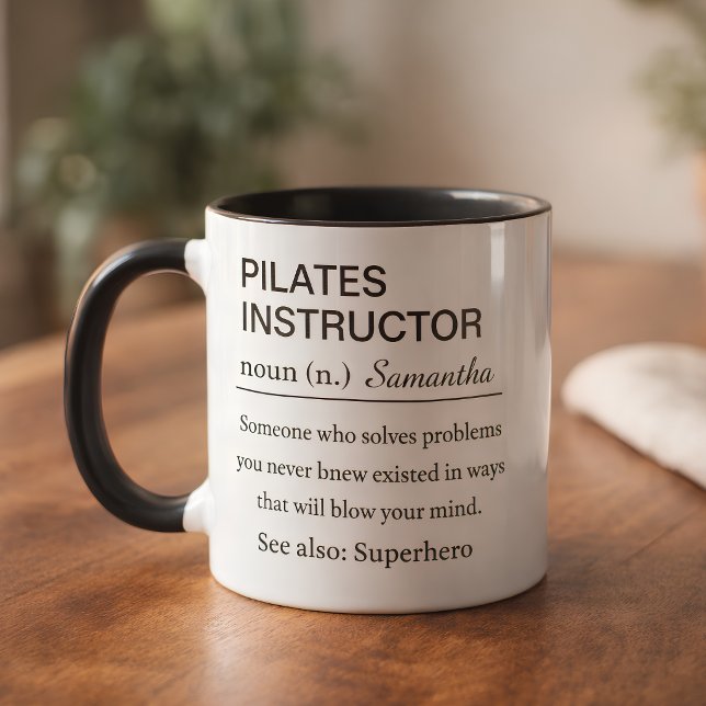 Caneca Definição de Instrutor de Pilates Engraçado (Criador carregado)