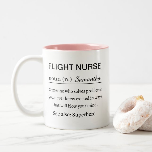 Caneca Definição Engraçada de Enfermeira de Voo Personali (Com Donut)
