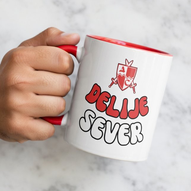 Caneca Delije do Norte Torcedores Estrela Vermelha  (Criador carregado)