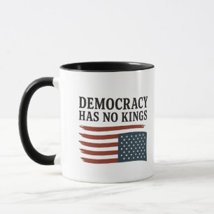 Caneca Democracia Não Tem Rei Anti Trump EUA