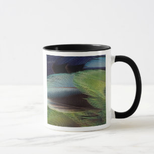 Caneca desenho de padrão de pena de papagaio