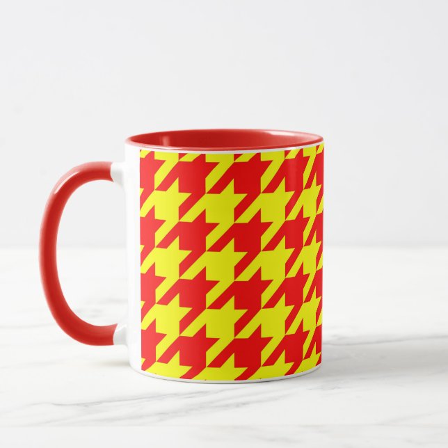 Caneca Desenho Xadrez Vermelho Amarelo  (Esquerda)