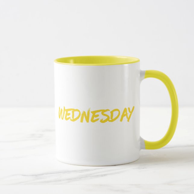 Caneca Design de Letras na Quarta-feira em Amarelo (Direita)