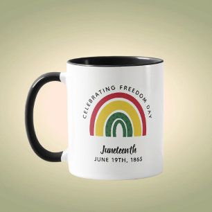 Caneca Dia 18 de junho, Rainbow Celebrando o Dia da Liber