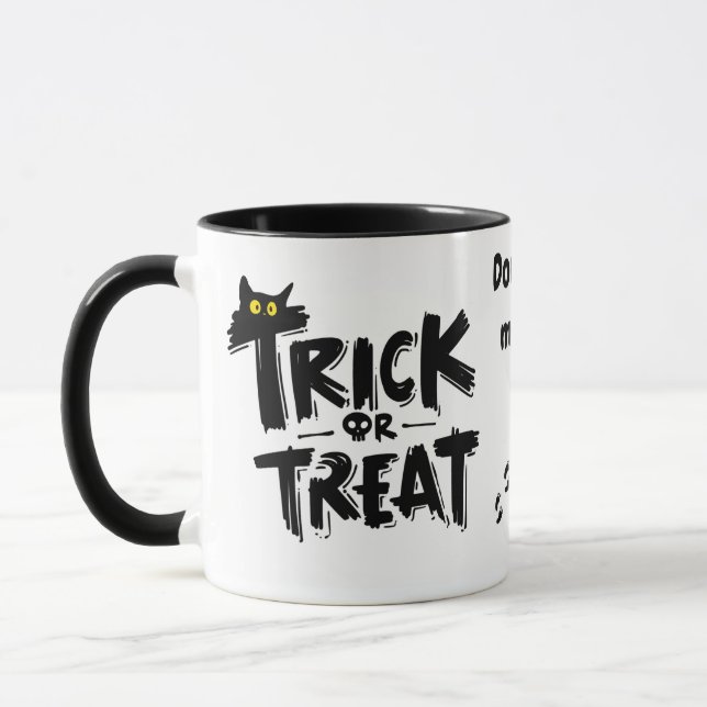 Caneca Dia de as Bruxas engraçado (Esquerda)