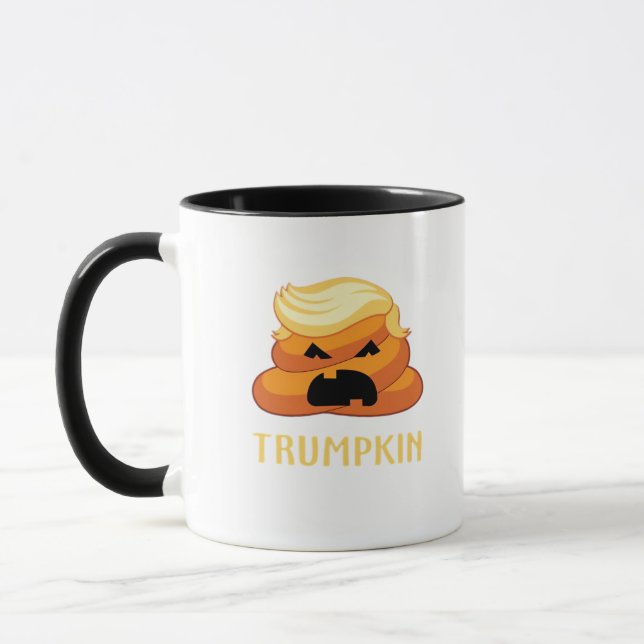 Caneca Dia de as Bruxas engraçado de Poop Trumpkin (Esquerda)
