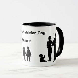 Caneca Dia de Pediatria Nacional Silhouettes Nome Mug