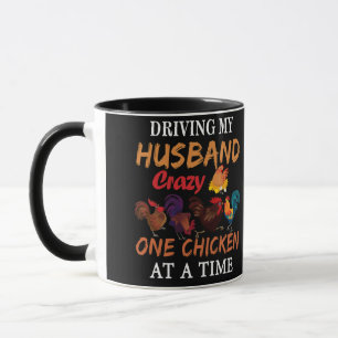 Caneca Dirigindo Meu Marido Uma Galinha Louca De Cada Vez