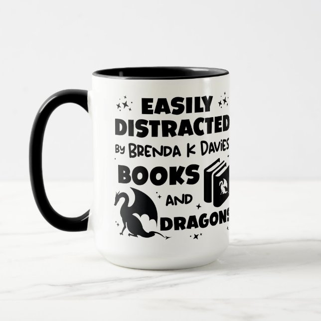 Caneca Distraído por Brenda K Davies Livros e Dragões (Esquerda)