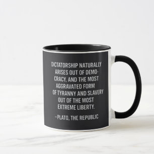 Caneca Ditadura Surge Naturalmente da Democracia
