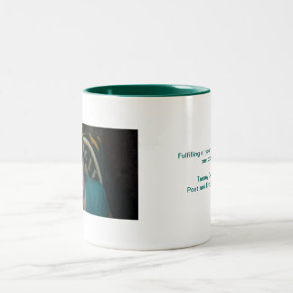 Caneca do café com logotipo de Tammy Dennings
