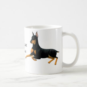Caneca do cão de Pincher do Doberman
