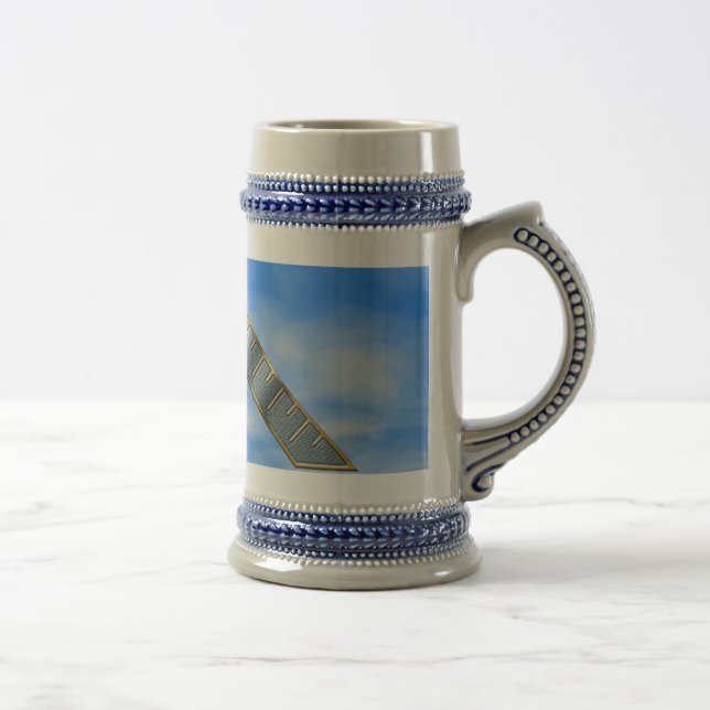 Caneca do mestrado, caneca de cerveja ou caneca do (Direita)
