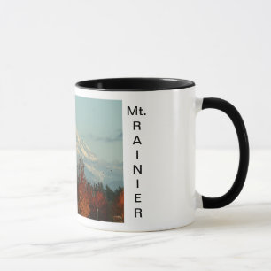 Caneca do Monte Rainier do outono