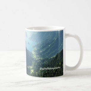 Caneca do primavera das montanhas