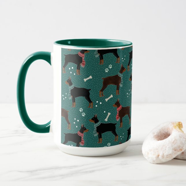 Caneca Dobermanes vermelhos e negros em Escarpões Padrão  (Com Donut)