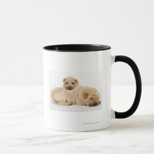 Caneca Dois filhotes de cachorro que dormem, tiro de Shar