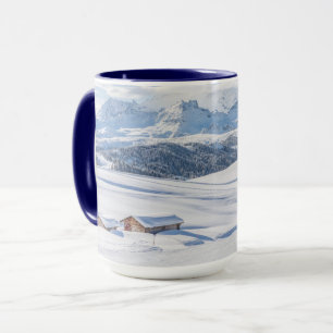 Caneca Dolomites de Snowscape da retirada da cabine