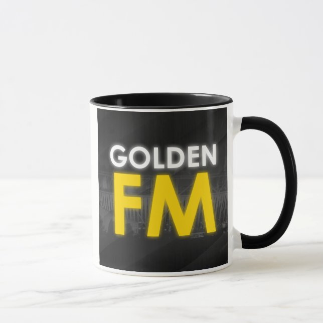 Caneca dourada de FM (Direita)