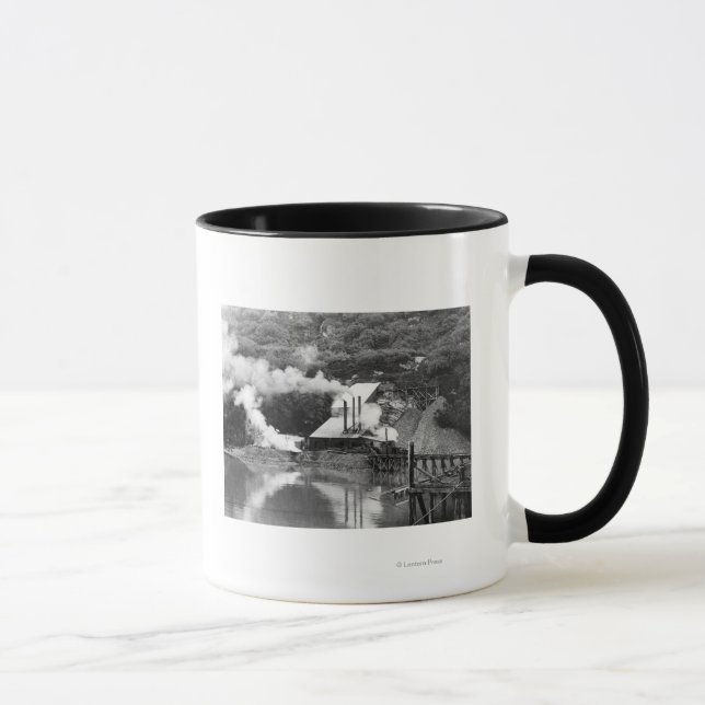 Caneca Dourado Mine em Valdez, no Alasca, Fotografia (Direita)