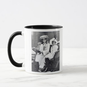 Caneca Duquesa de Millicent de Sutherland e sua filha