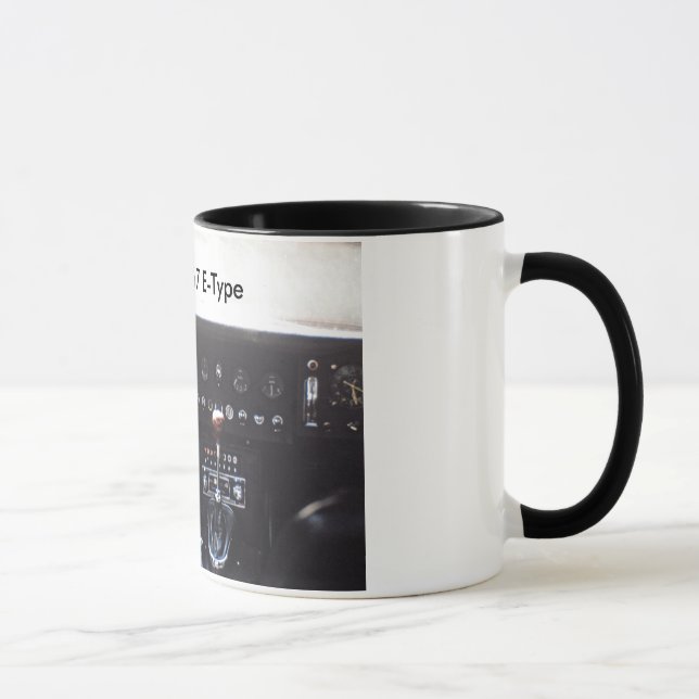Caneca E-tipo 1967 tiro do interior de Jaguar (Direita)