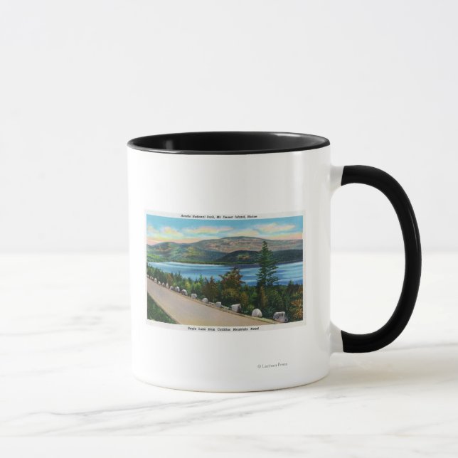 Caneca Eagle Lake View a partir do Cadillac Mt Road (Direita)