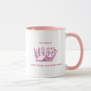 Caneca Ela Adora Coisas Bonitas E Palavras Engraçadas