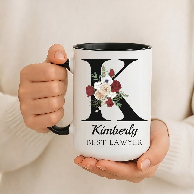Caneca Elegant Floral Initial Custom Mug Gift for Lawyer (Personalized Monogram Floral Alphabet Mug for Mom, Grandma, Teacher, Nurse, Lawyer or Bridesmaid)
