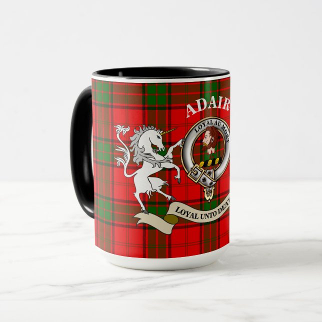 Caneca Emblema do Clã Adair & Tartan c/Unicórnio (Frente Esquerda)