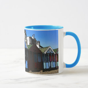 Caneca Encalhe cabanas e a foto inglesa do beira-mar dos