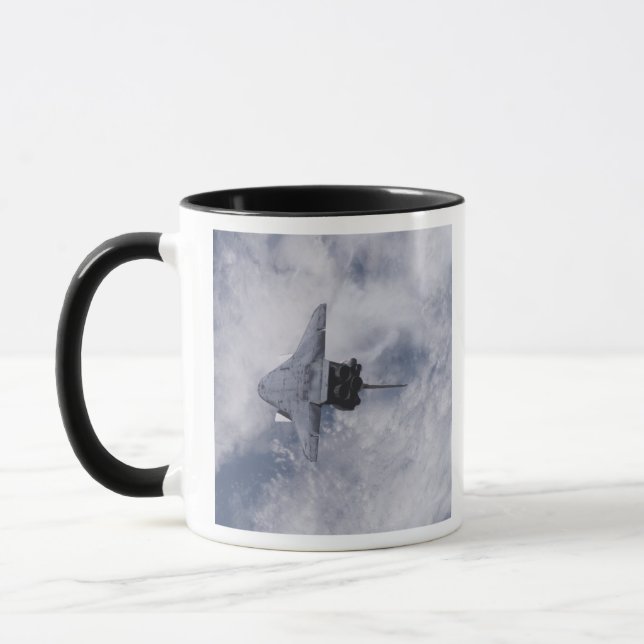 Caneca Endeavor do Envelope Espacial 21 (Esquerda)