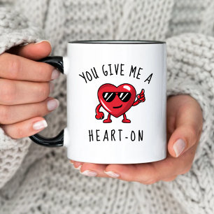 Caneca Engraçado, dá-me um Dia de os namorados de coração