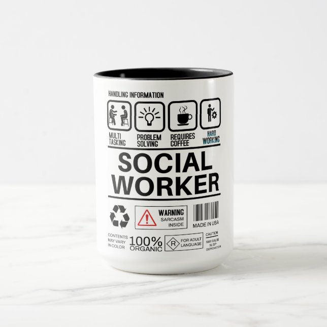 Caneca Engraçado Trabalhador Social Manipulando Informaçõ (Centro)