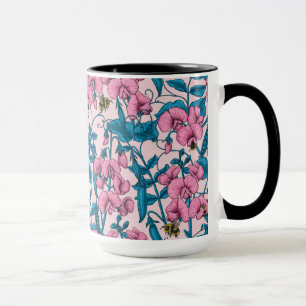 Caneca Ervilhas doces e espécimes do gênero Bombus spp.,