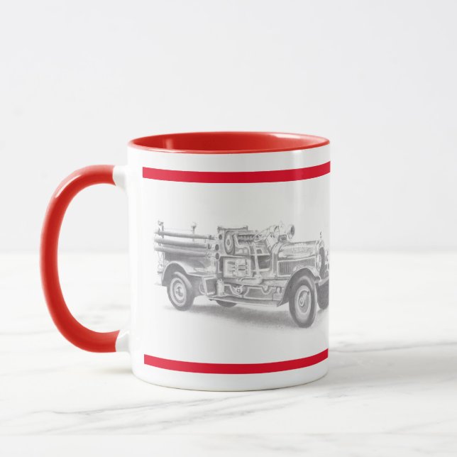 Caneca esboço a lápis de caminhão de bombeiros antigo des (Esquerda)
