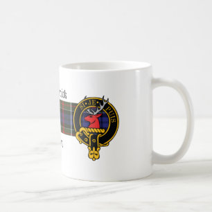 Caneca escocesa da crista e do Tartan de