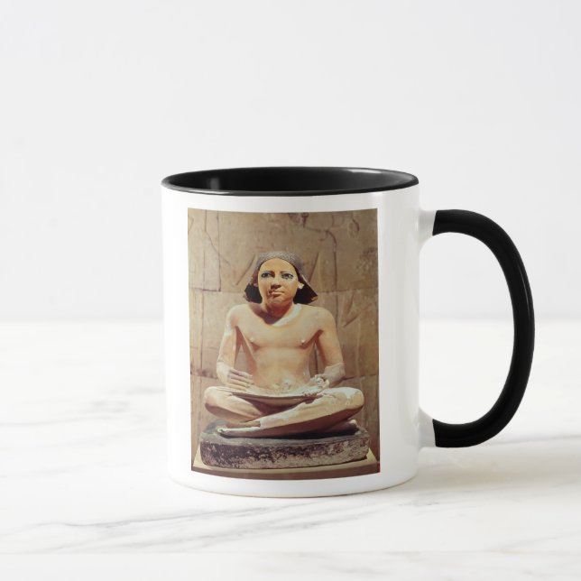 Caneca Escrevente assentado de pernas cruzadas (Direita)