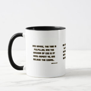 Caneca Escritura de Bíblia do Mark 1:15 KJV de dois tons